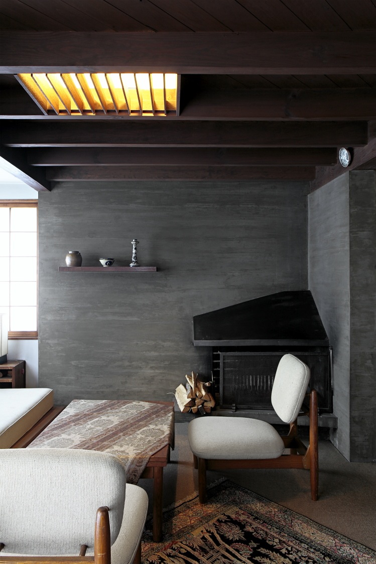 Living Room corner   Living Room corner